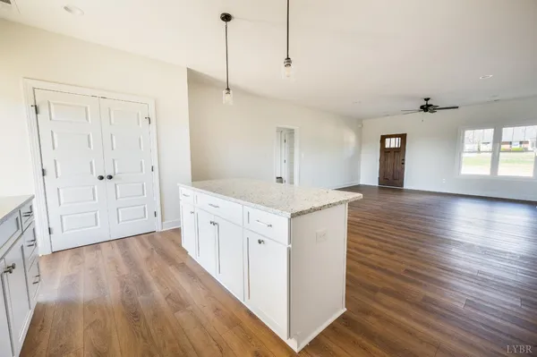 $389,900 | 10578 Leesville Road, Lynch Station, VA 24571