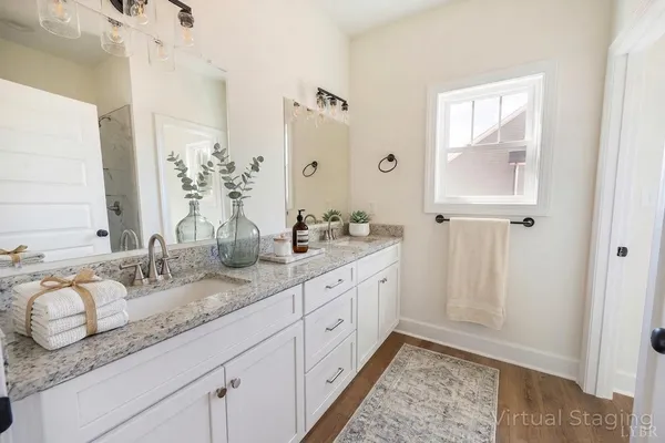 $389,900 | 10578 Leesville Road, Lynch Station, VA 24571