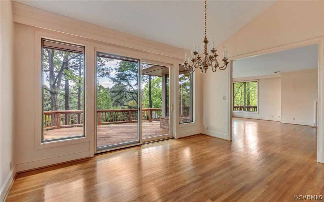 8911 Highfield Road Henrico, VA 23229 - Photo 11 of 43 Dining room with door to the deck and view to the