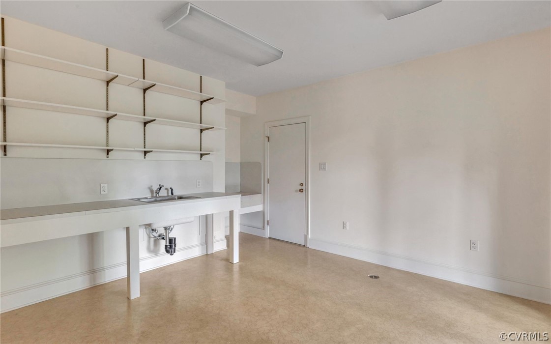 8911 Highfield Road Henrico, VA 23229 - Photo 29 of 43 Arts/crafts/fitness room, lots of possibilities!