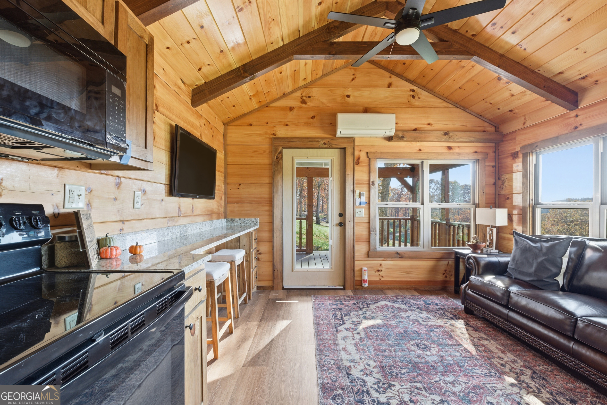 527 Saunders Road Franklin, NC 28734 - Photo 8 of 17