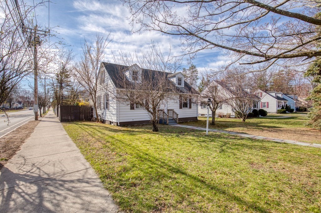 3 Morison Terrace Springfield, MA 01104 - Photo 1 of 23