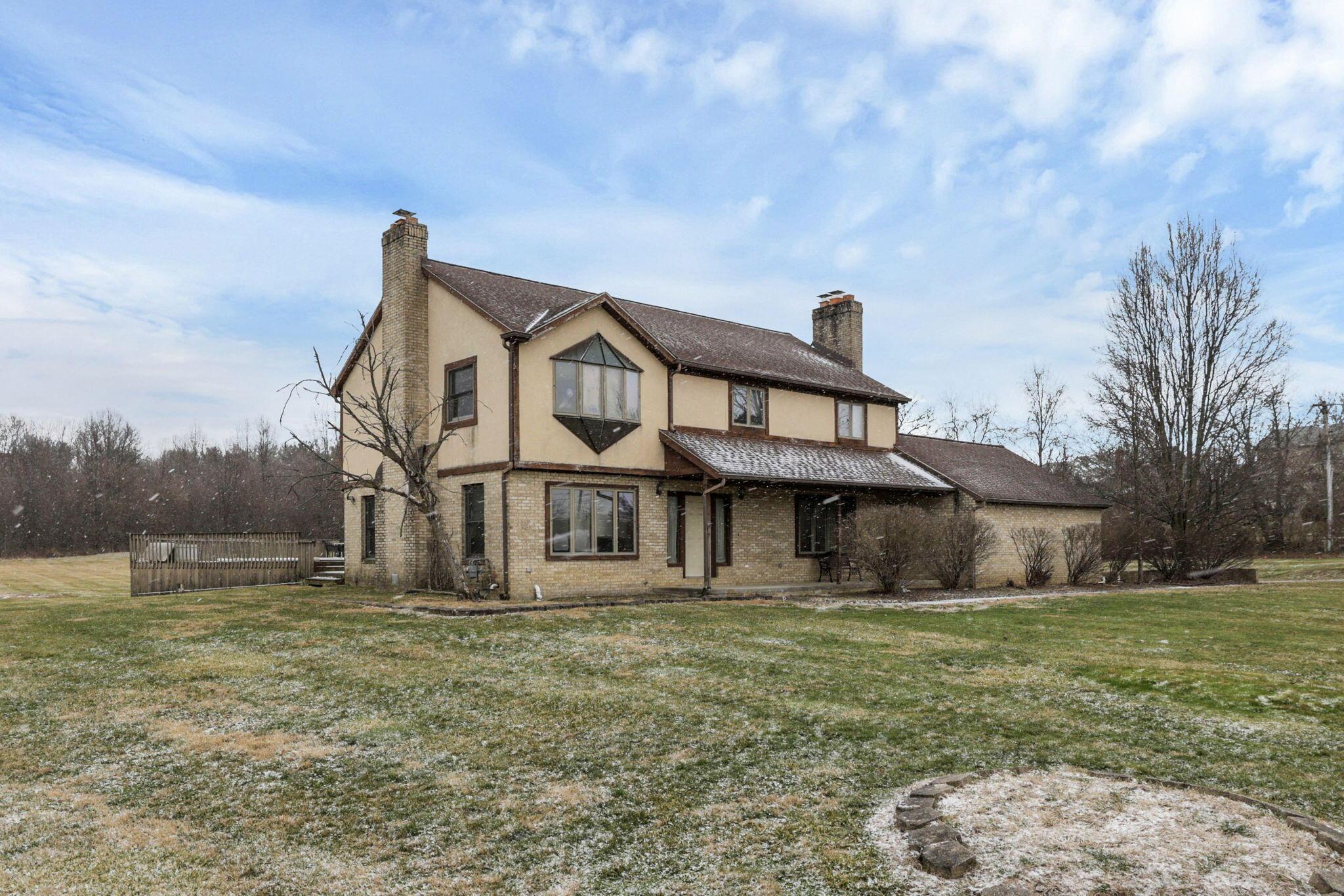 780 Diley Road Pickerington, OH 43147 - Photo 3 of 62 3-web-or-mls-IMG_8539 - Copy