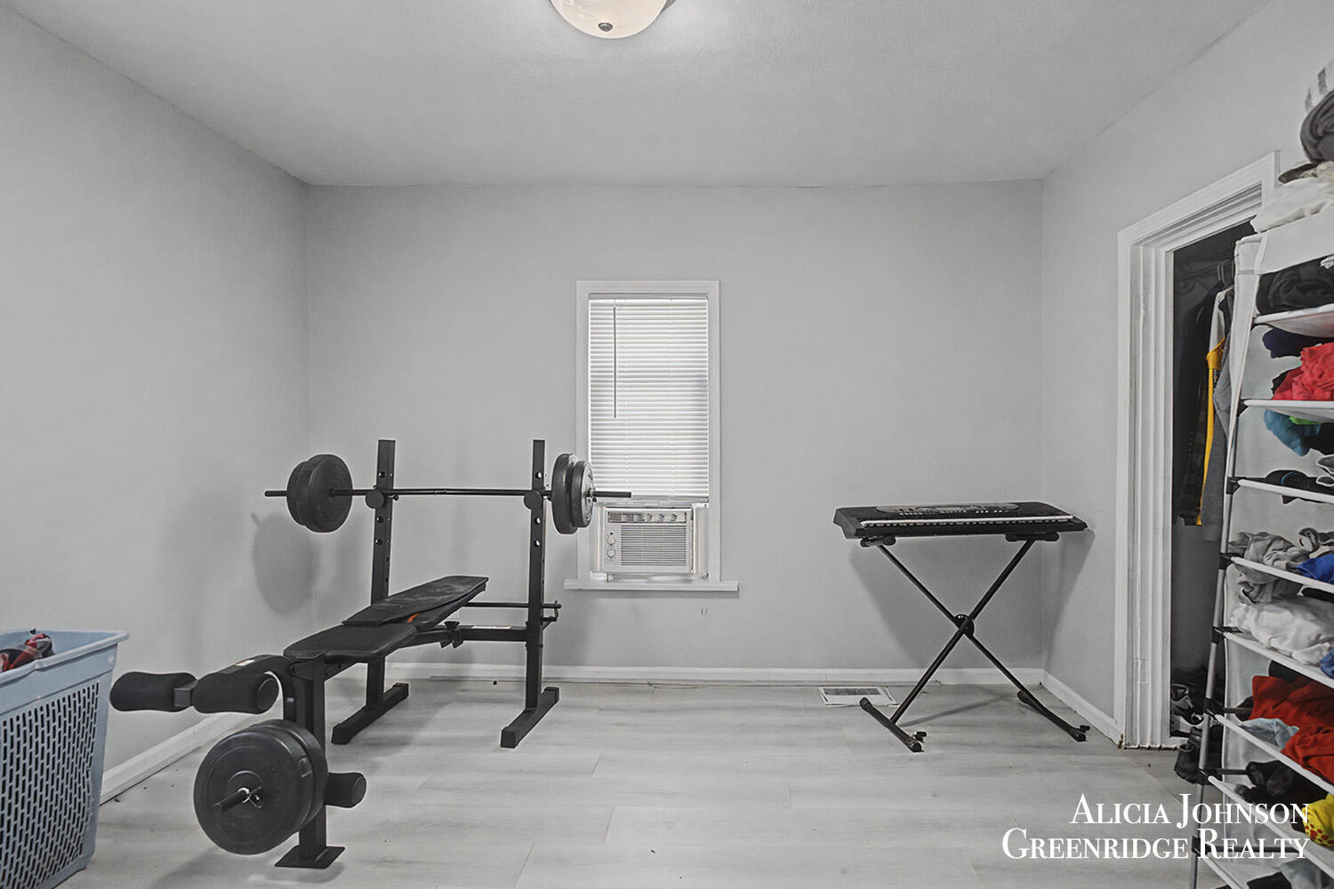 721 Pearl Street Belding, MI 48809 - Photo 8 of 14 06_2F9A5974