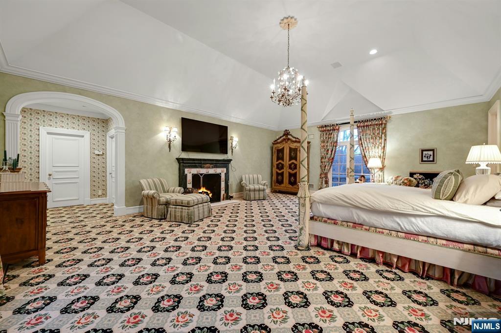 86 Fox Hedge Road Saddle River, NJ 07458 - Photo 29 of 44