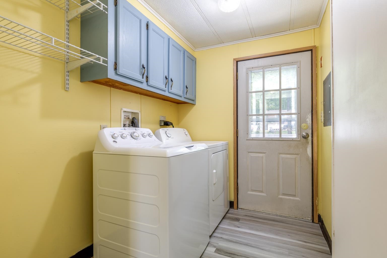 160 Redwood Road Loudon, NH 03307 - Photo 13 of 27 Gallery Image 13