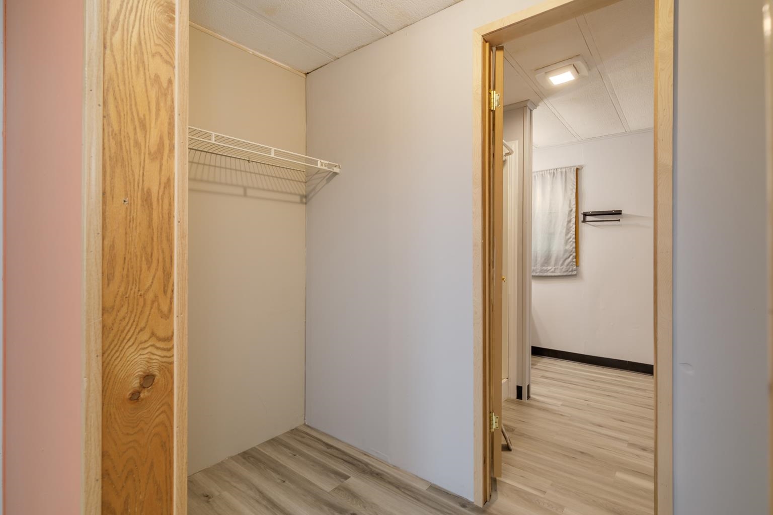160 Redwood Road Loudon, NH 03307 - Photo 16 of 27 Gallery Image 16