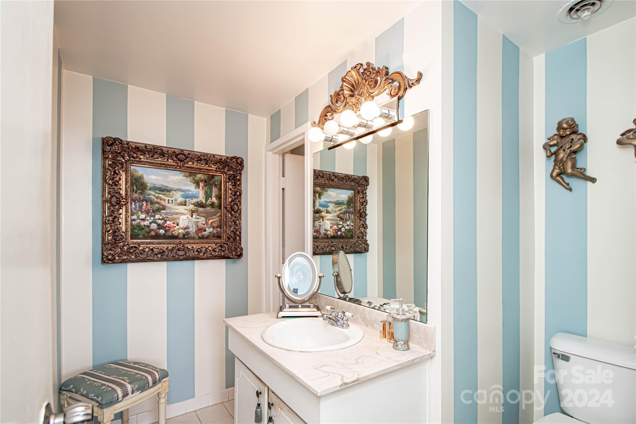 1300 Reece Road, Unit 606 Charlotte, NC 28209 - Photo 27 of 47 Gallery Image 27