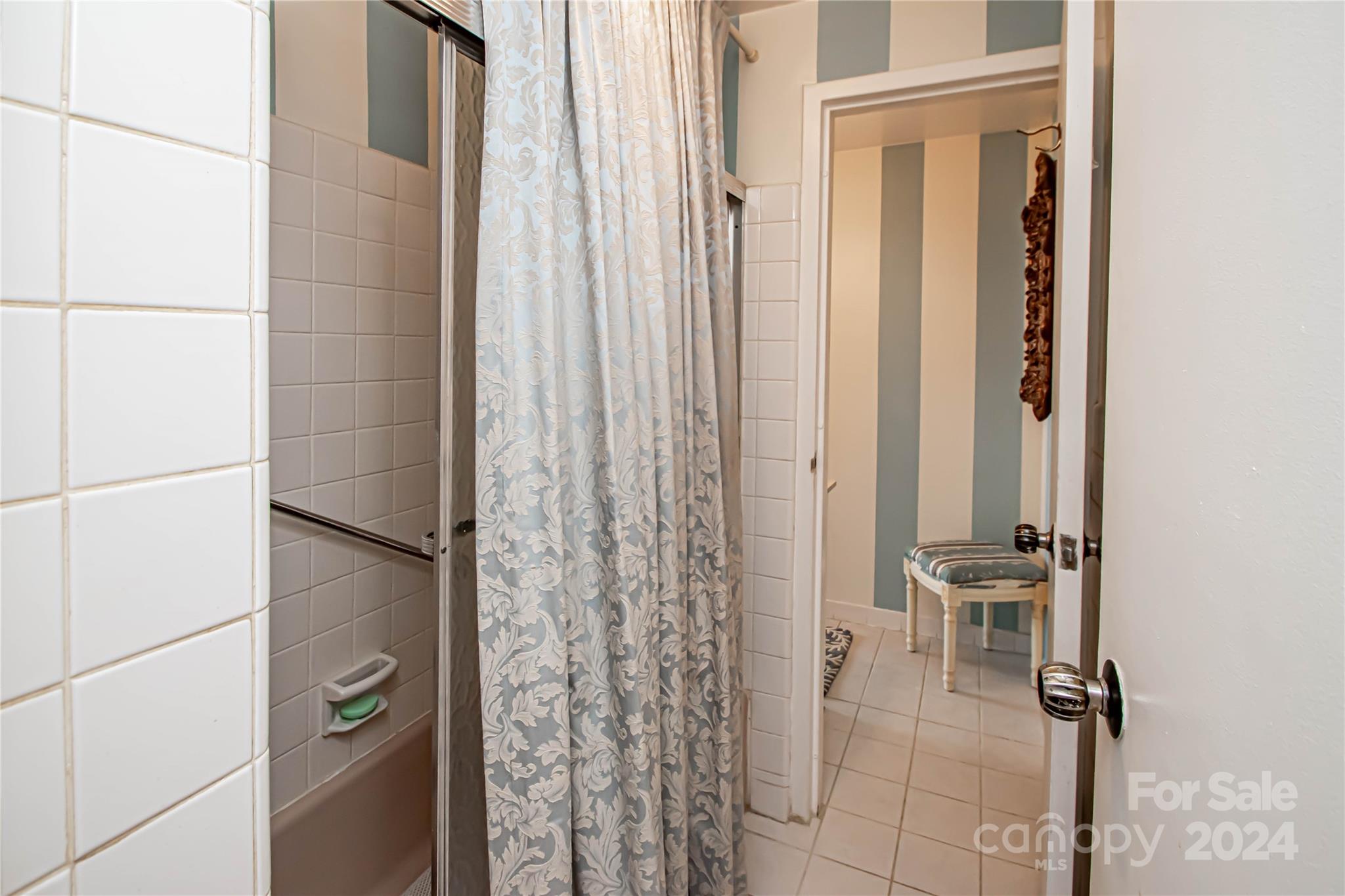 1300 Reece Road, Unit 606 Charlotte, NC 28209 - Photo 28 of 47 Gallery Image 28