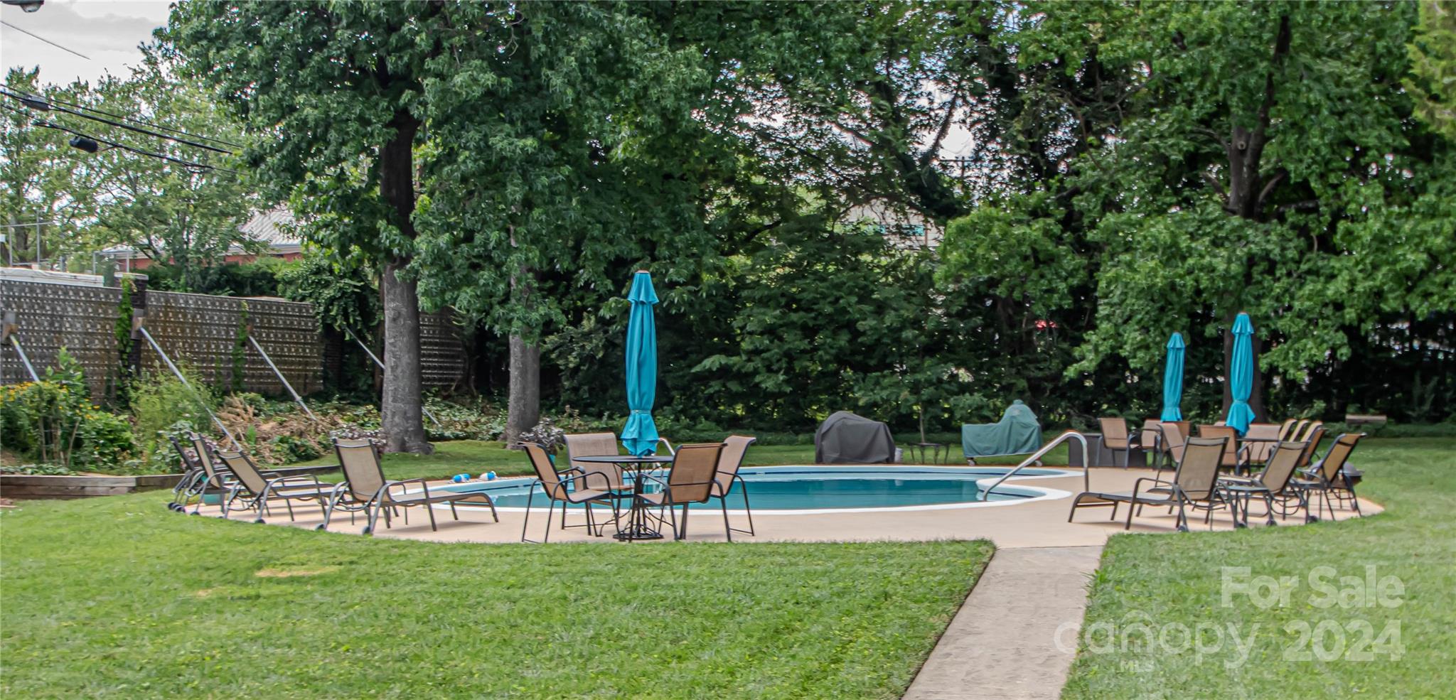 1300 Reece Road, Unit 606 Charlotte, NC 28209 - Photo 40 of 47 Gallery Image 40