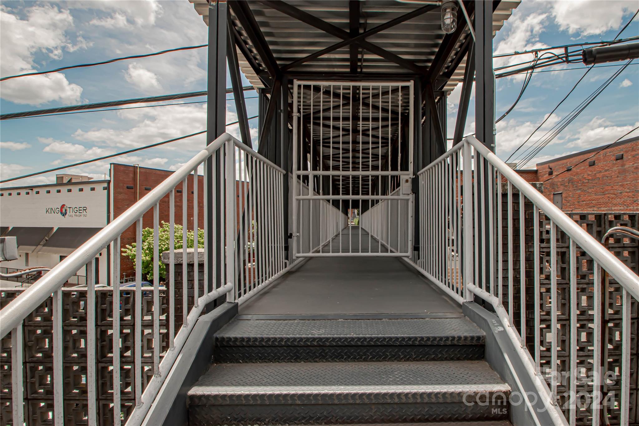 1300 Reece Road, Unit 606 Charlotte, NC 28209 - Photo 45 of 47 Gallery Image 45