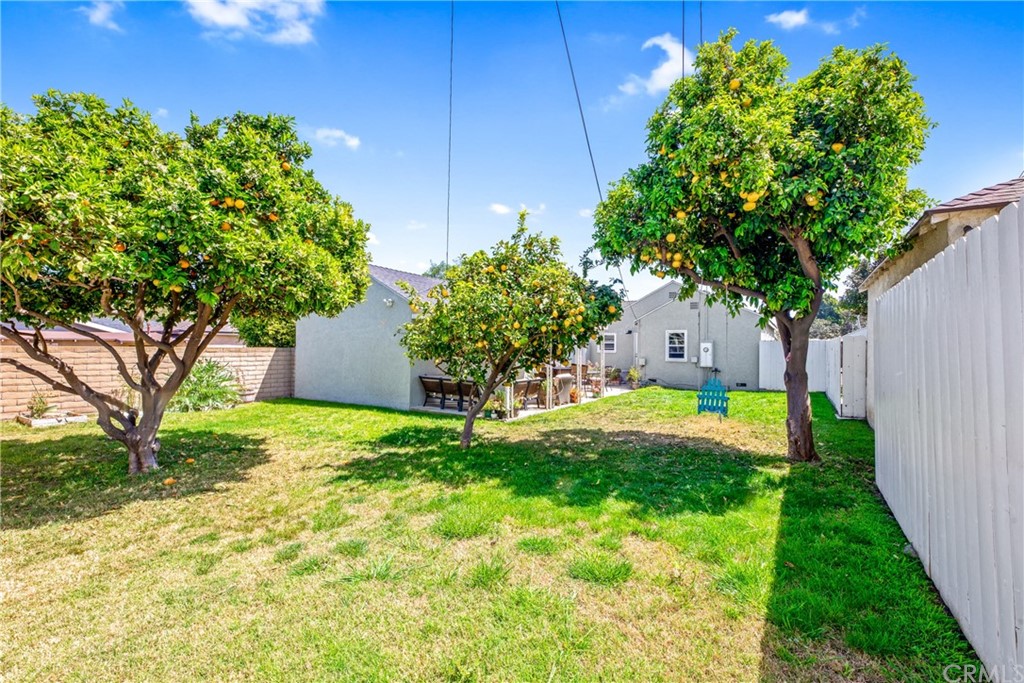 4031 East Grenora Way Long Beach, CA 90815 - Photo 10 of 65