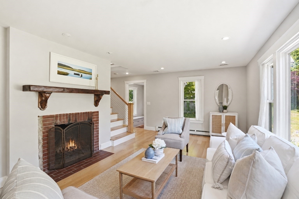 300 Gannett Road Scituate, MA 02066 - Photo 13 of 27