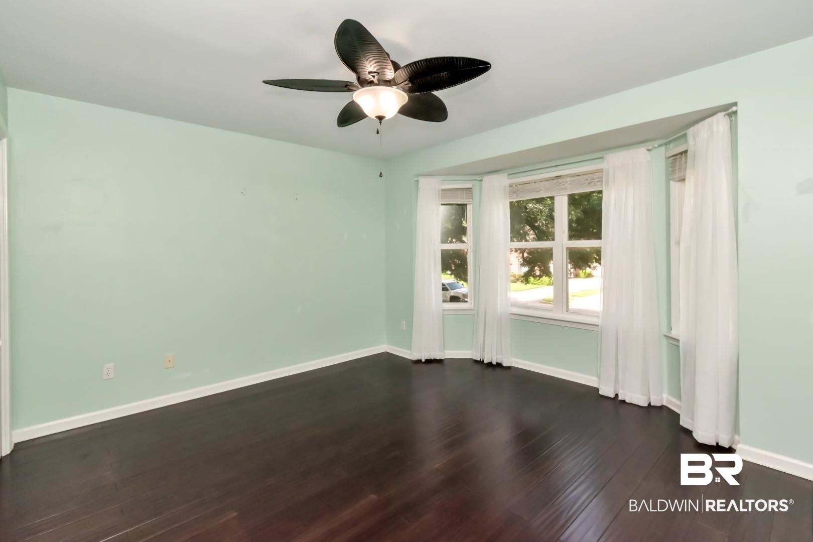 1071 Southern Way Court Mobile, AL 36609 - Photo 22 of 44 Bedroom