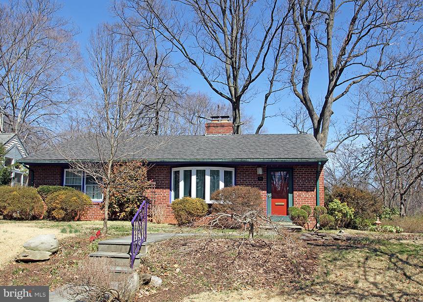 14 Midhurst Road Silver Spring, MD 20910 - Photo 1 of 30 Exterior (Front)