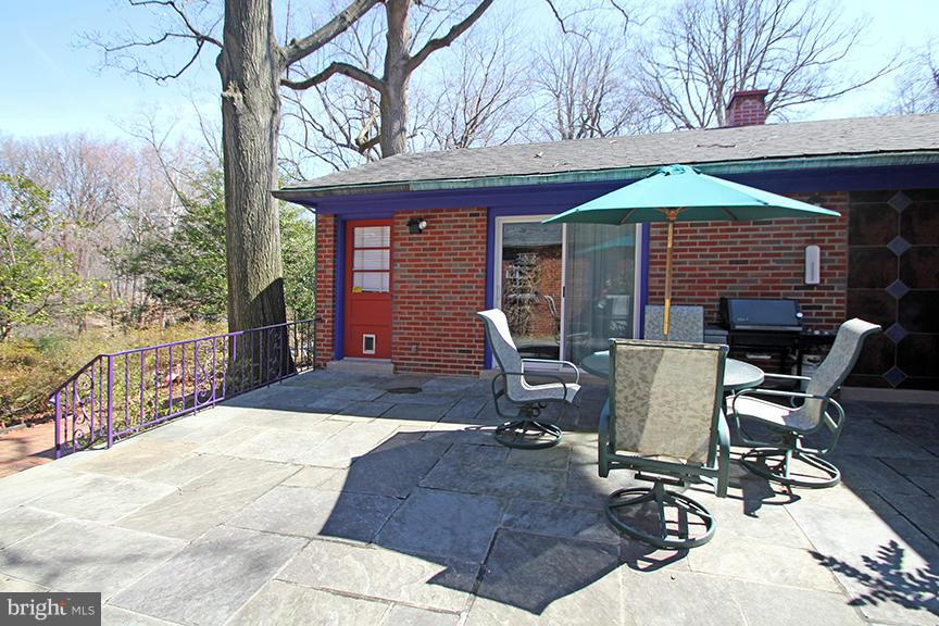 14 Midhurst Road Silver Spring, MD 20910 - Photo 27 of 30 Exterior (Rear)