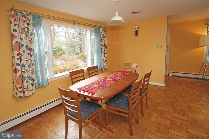 14 Midhurst Road Silver Spring, MD 20910 - Photo 8 of 30 Dining Room