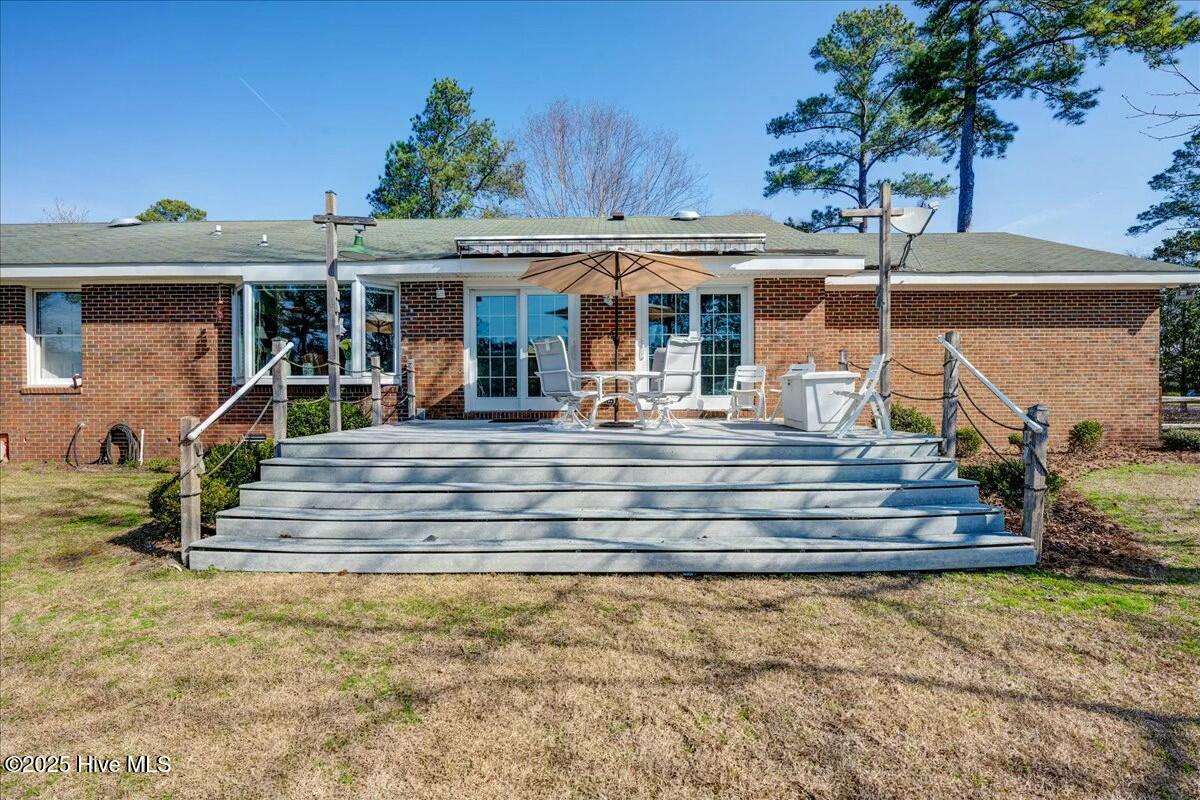 202 Gangplank Road New Bern, NC 28562 - Photo 11 of 60 tempImageKlySgW