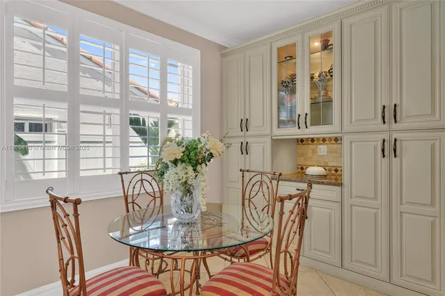 $860,000 | 322 Southwest 184th Way, Pembroke Pines, FL 33029