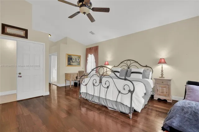 $860,000 | 322 Southwest 184th Way, Pembroke Pines, FL 33029