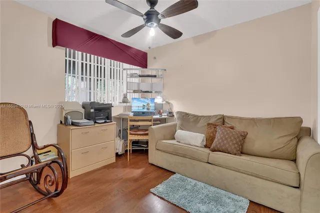 $860,000 | 322 Southwest 184th Way, Pembroke Pines, FL 33029