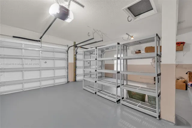 $860,000 | 322 Southwest 184th Way, Pembroke Pines, FL 33029