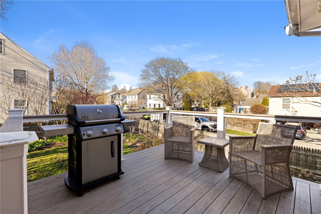 132 Ruggles Avenue Newport, RI 02840 - Photo 24 of 30