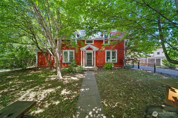 $575,000 | 827 Hobson Street, Walla Walla, WA 99362