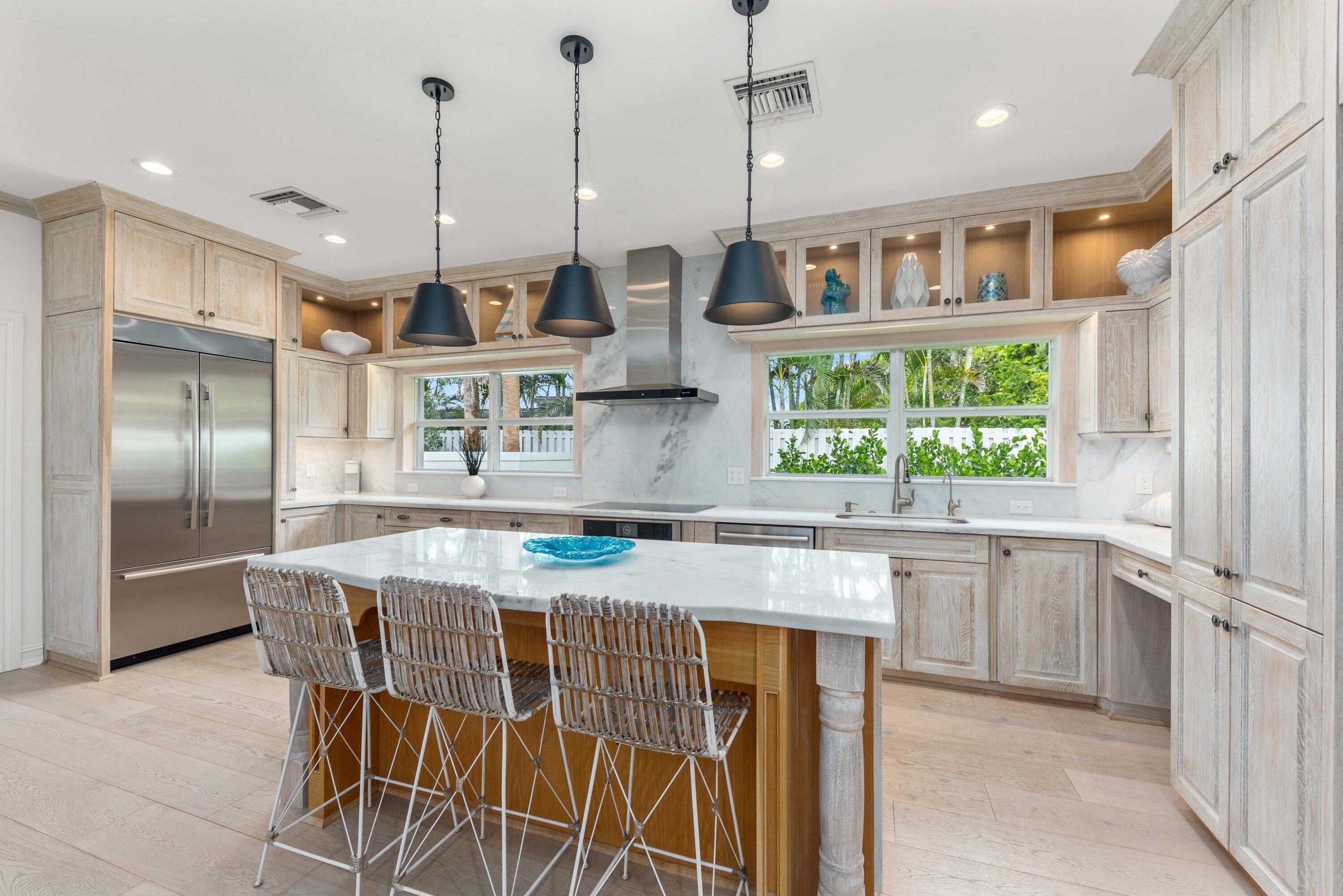 51 Colony Road Jupiter Inlet Colony, FL 33469 - Photo 11 of 65 51 Colony Rd (34)