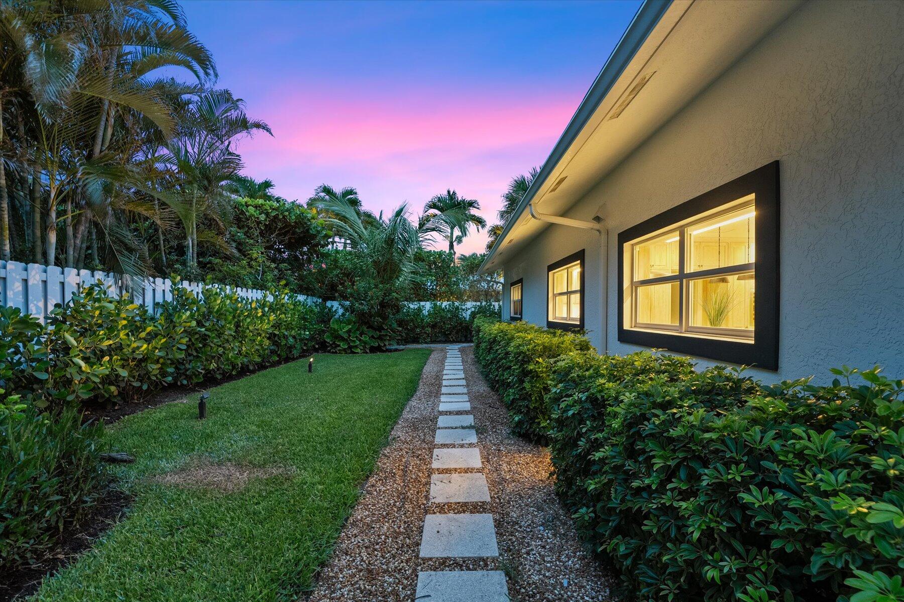 51 Colony Road Jupiter Inlet Colony, FL 33469 - Photo 59 of 65 51 Colony Rd (11)