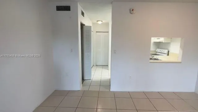 $135,000 | 271 Northwest 177th Street, Unit B216, Miami Gardens, FL 33169