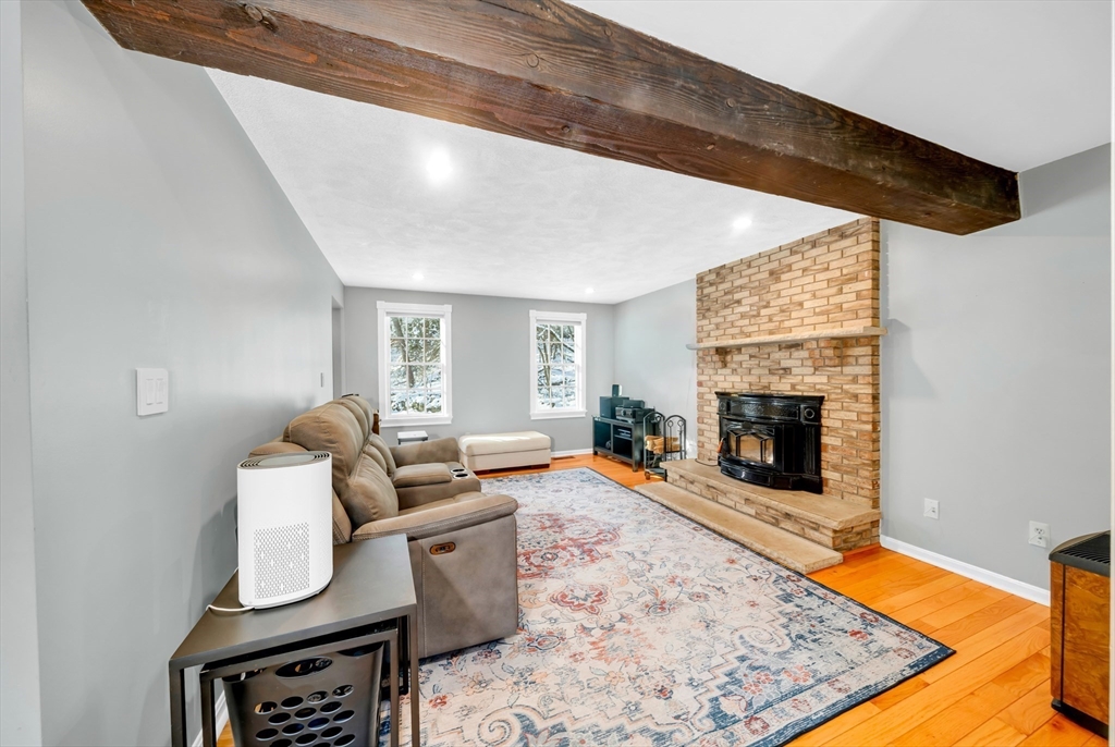 37 Sullivan Street North Andover, MA 01845 - Photo 19 of 42