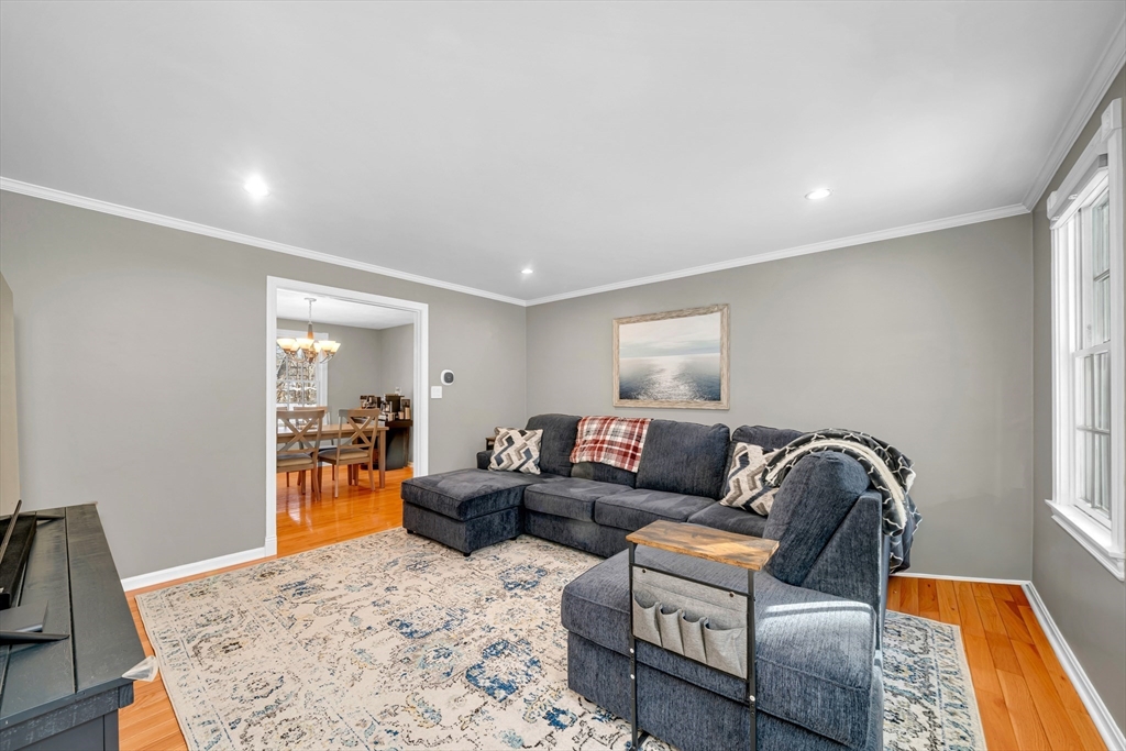 37 Sullivan Street North Andover, MA 01845 - Photo 21 of 42