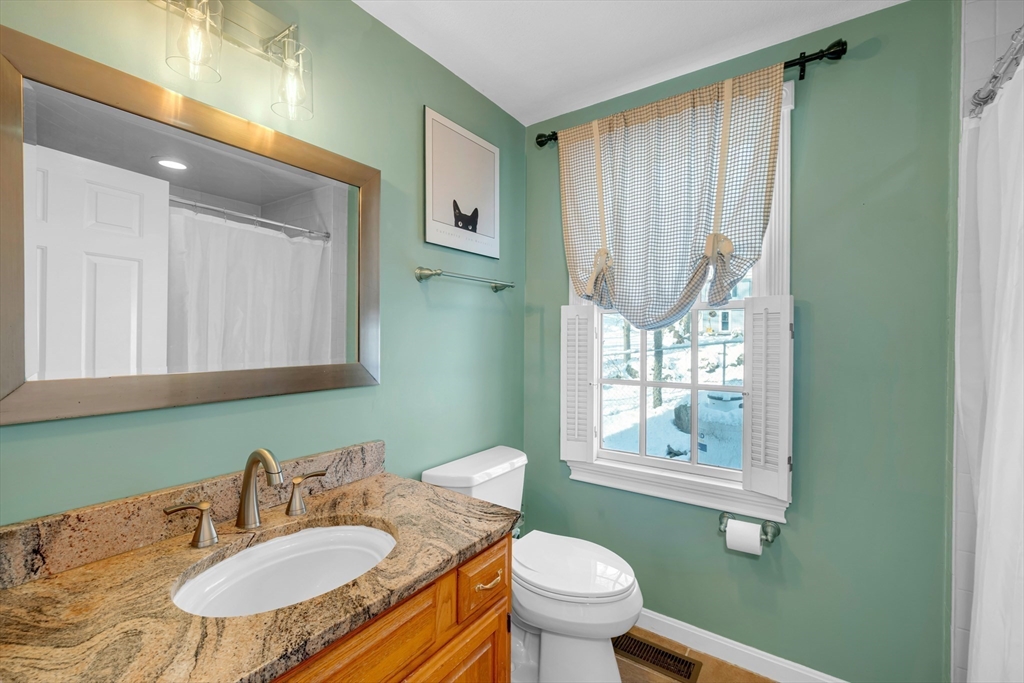 37 Sullivan Street North Andover, MA 01845 - Photo 27 of 42