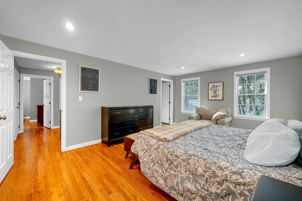 37 Sullivan Street North Andover, MA 01845 - Photo 31 of 42