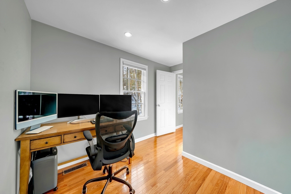 37 Sullivan Street North Andover, MA 01845 - Photo 39 of 42
