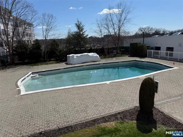 $109,000 | 280 South Prospect Avenue, Unit 3N, Hackensack, NJ 07601