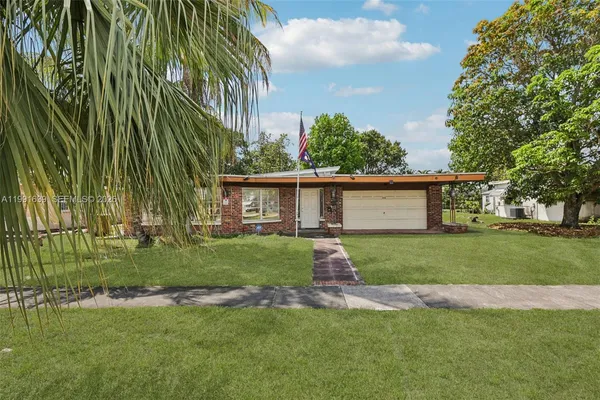 $615,000 | 272 West 46th Street, Hialeah, FL 33012