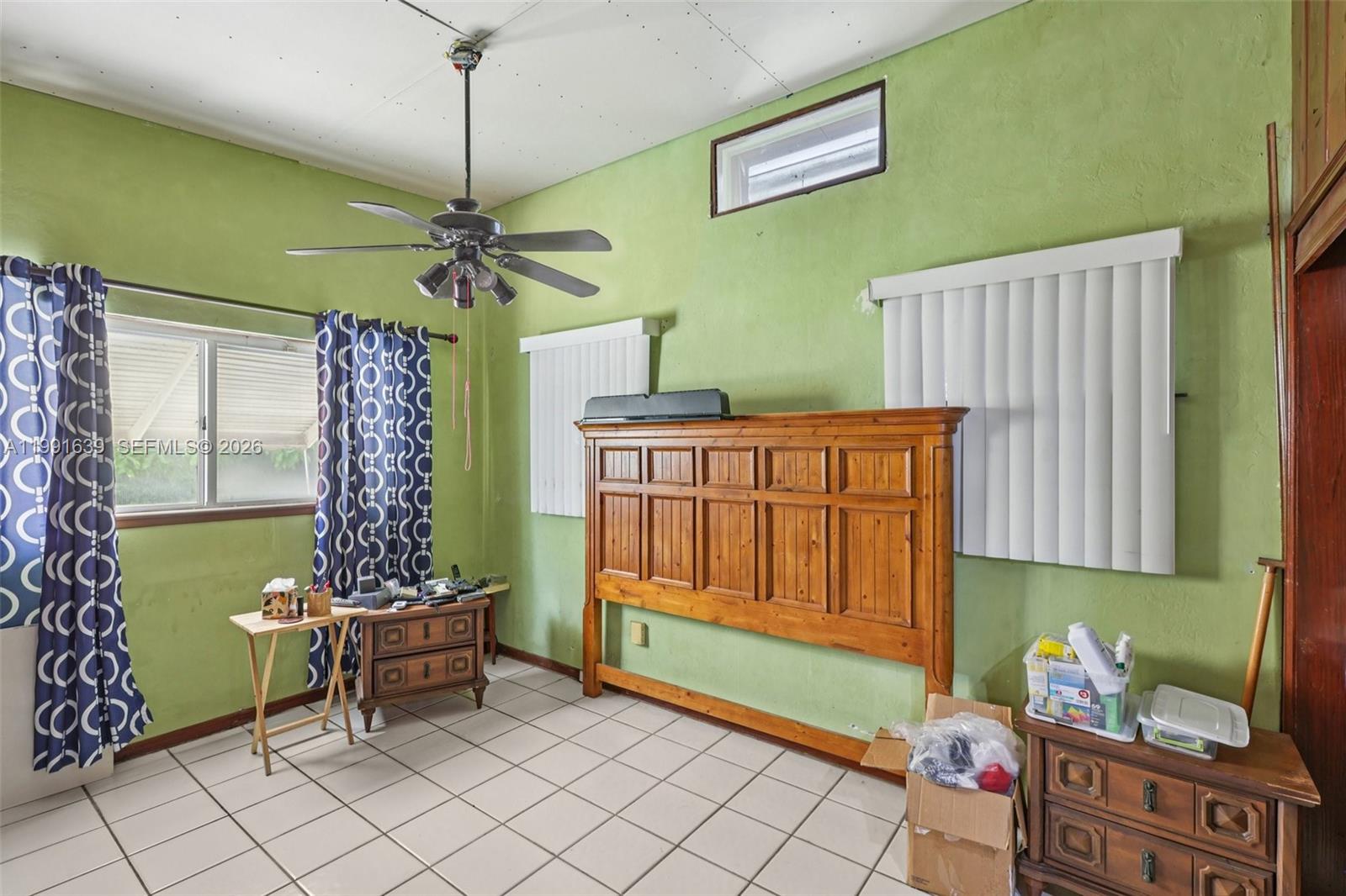 272 West 46th Street Hialeah, FL 33012 - Photo 17 of 34