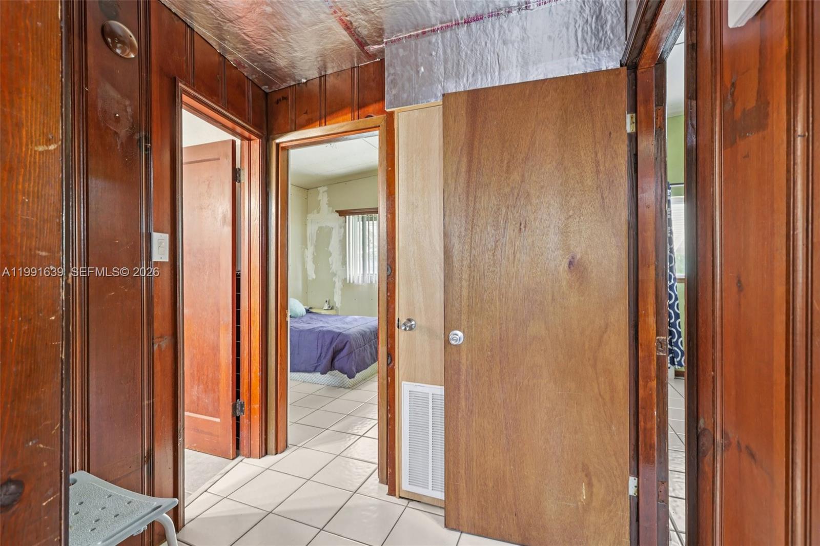 272 West 46th Street Hialeah, FL 33012 - Photo 23 of 34