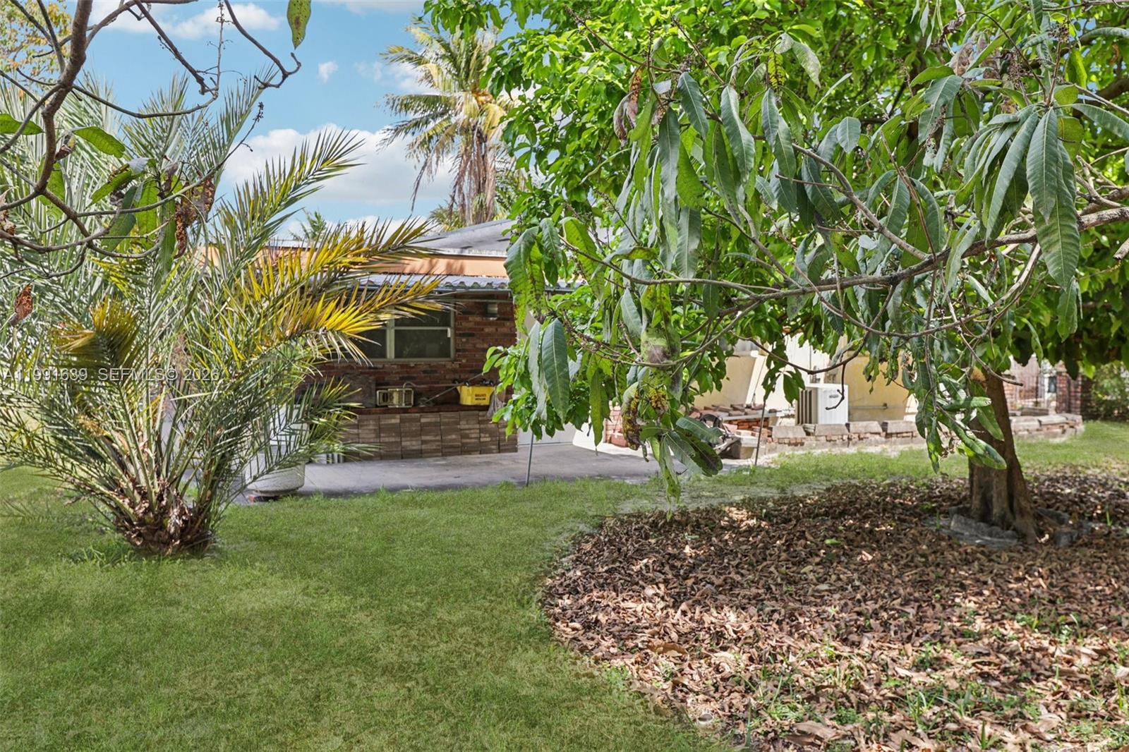 272 West 46th Street Hialeah, FL 33012 - Photo 29 of 34