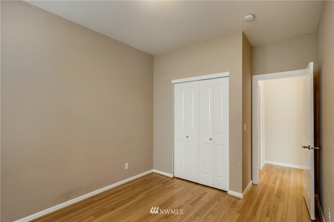 15710 36th Avenue Southeast Bothell, WA 98012 - Photo 12 of 24