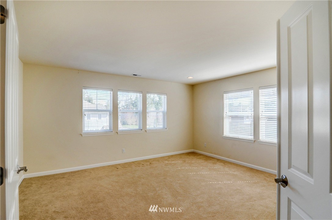 15710 36th Avenue Southeast Bothell, WA 98012 - Photo 19 of 24