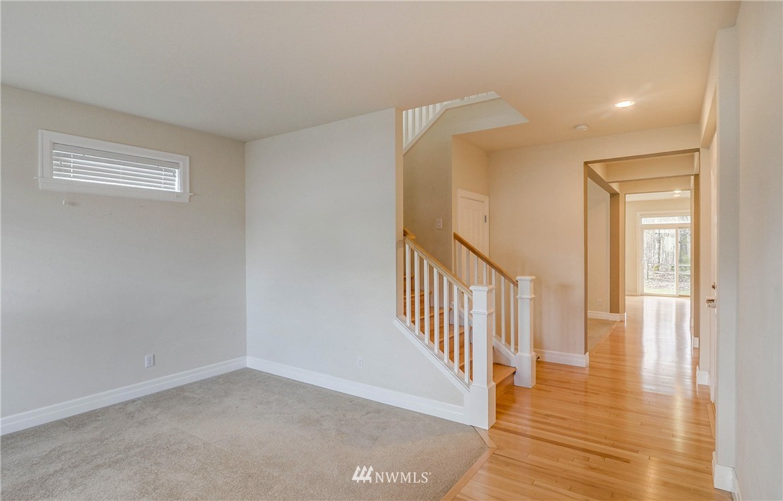 15710 36th Avenue Southeast Bothell, WA 98012 - Photo 4 of 24
