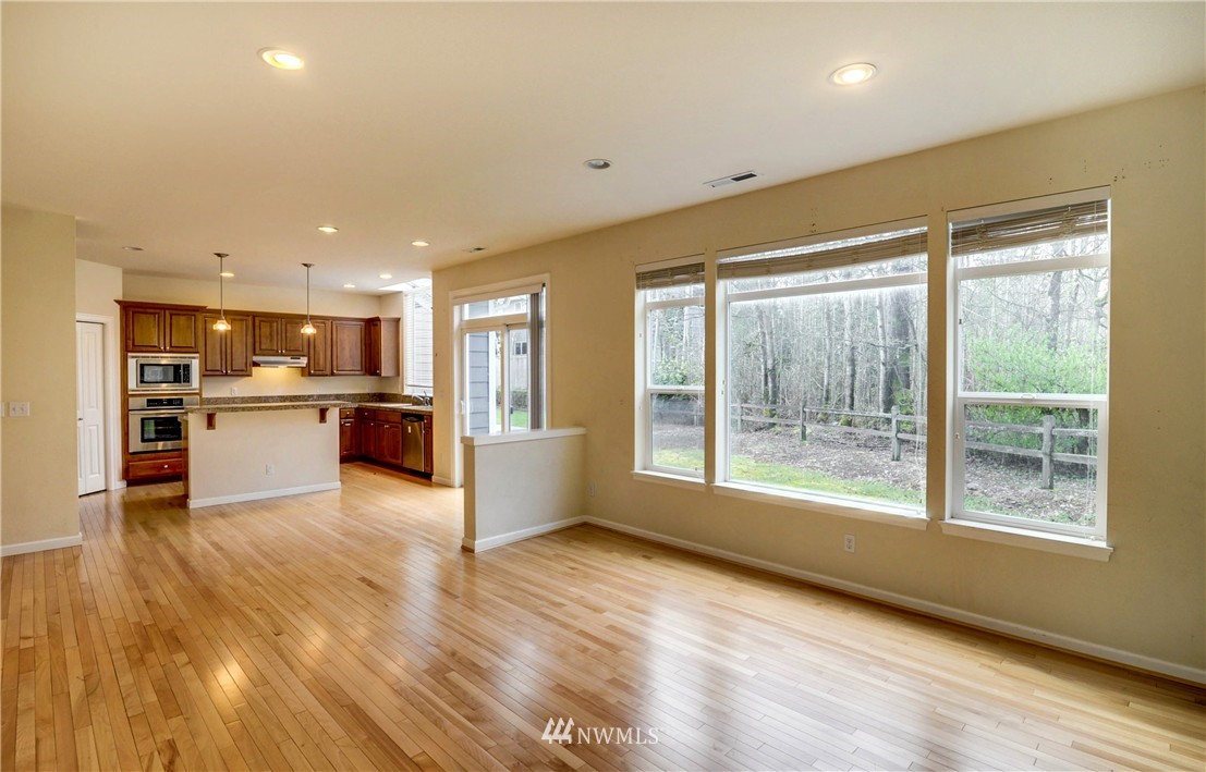 15710 36th Avenue Southeast Bothell, WA 98012 - Photo 8 of 24