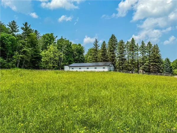 $300,000 | Syossett Drive, Cazenovia, NY 13035