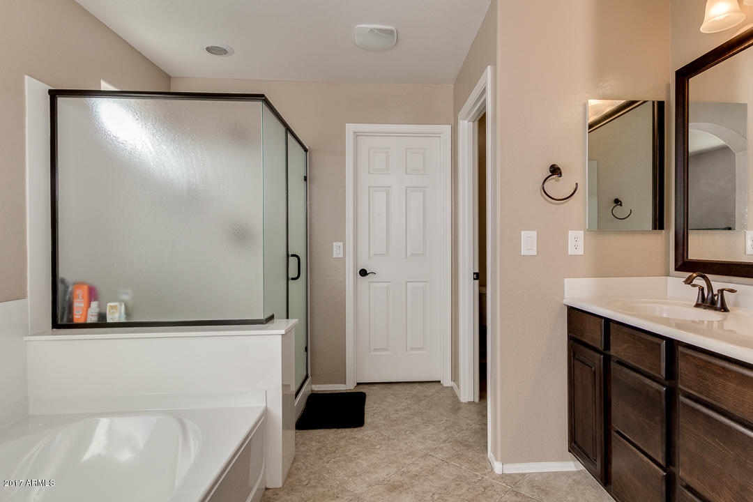 3246 East Ridgewood Lane Gilbert, AZ 85298 - Photo 37 of 124 037-Ridgewood