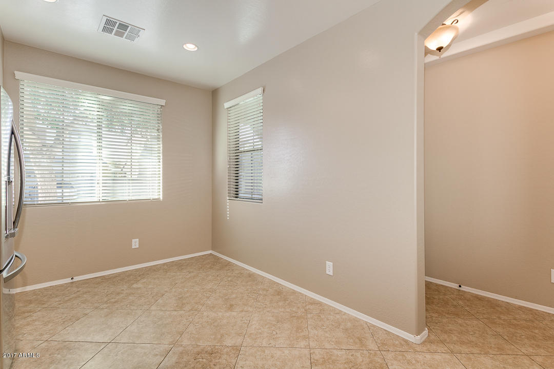 3246 East Ridgewood Lane Gilbert, AZ 85298 - Photo 8 of 124 008-Ridgewood