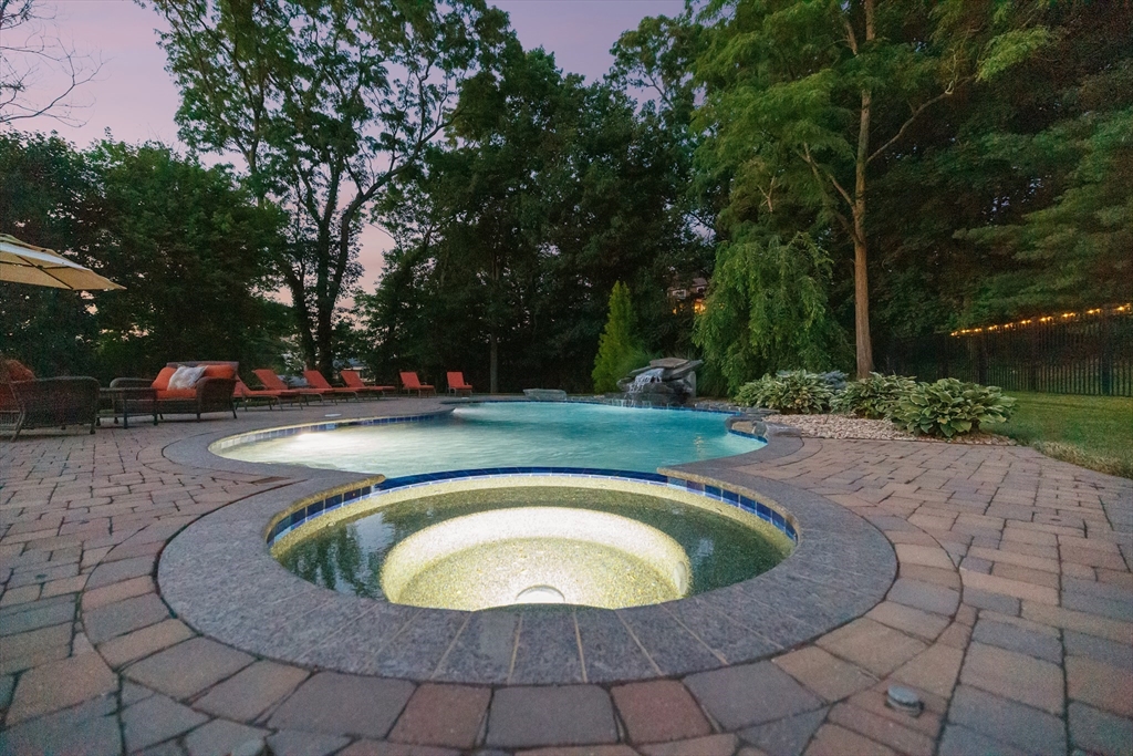 241 Ridge Street Winchester, MA 01890 - Photo 34 of 39