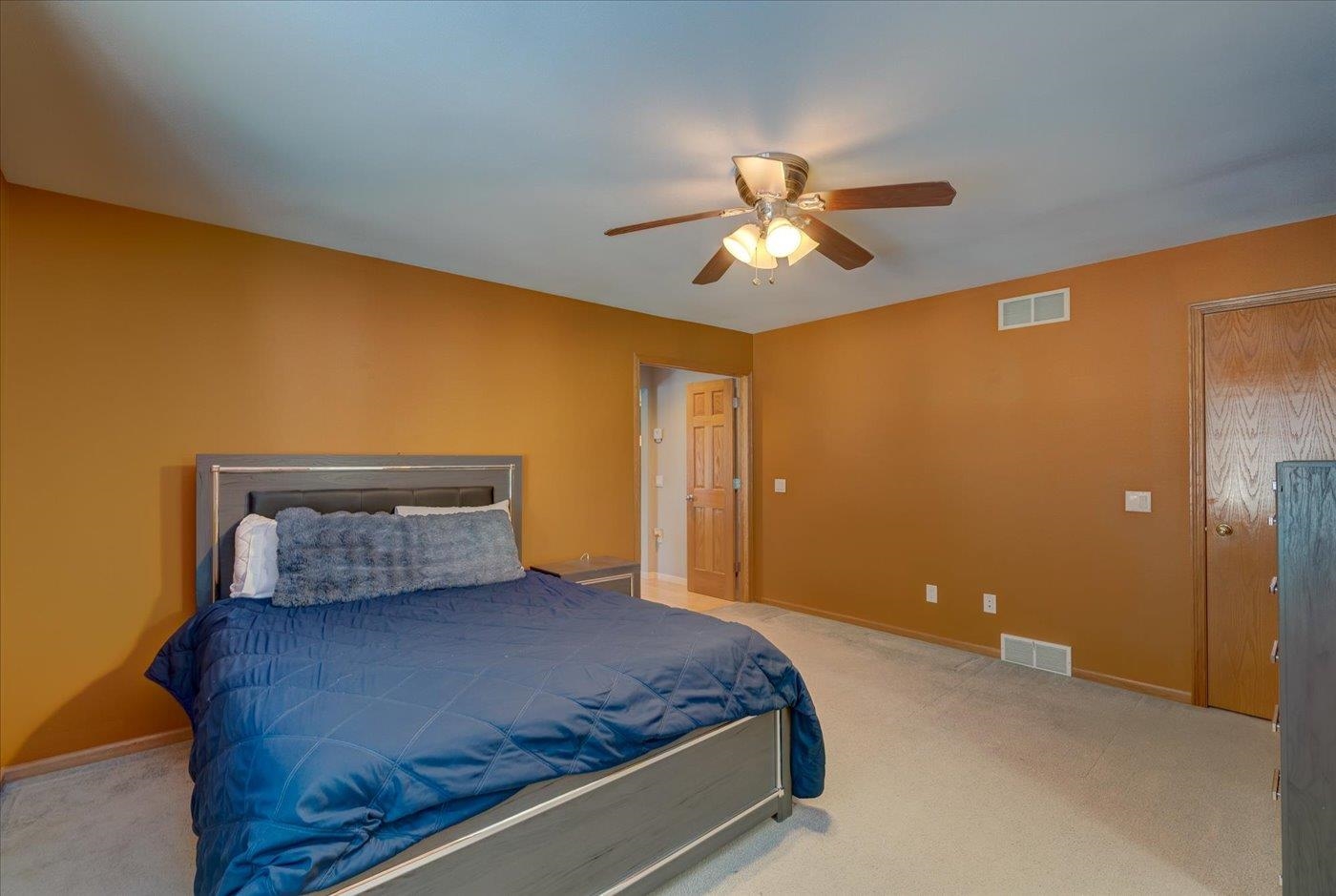 8318 Inverness Drive Madison, WI 53717 - Photo 21 of 47